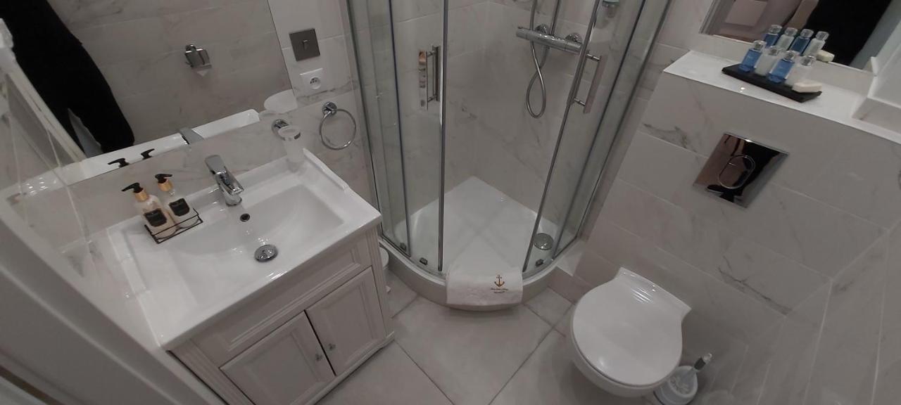 123 Sadi Carnot, Classe 2 Etoiles Saint-Raphaël Екстериор снимка